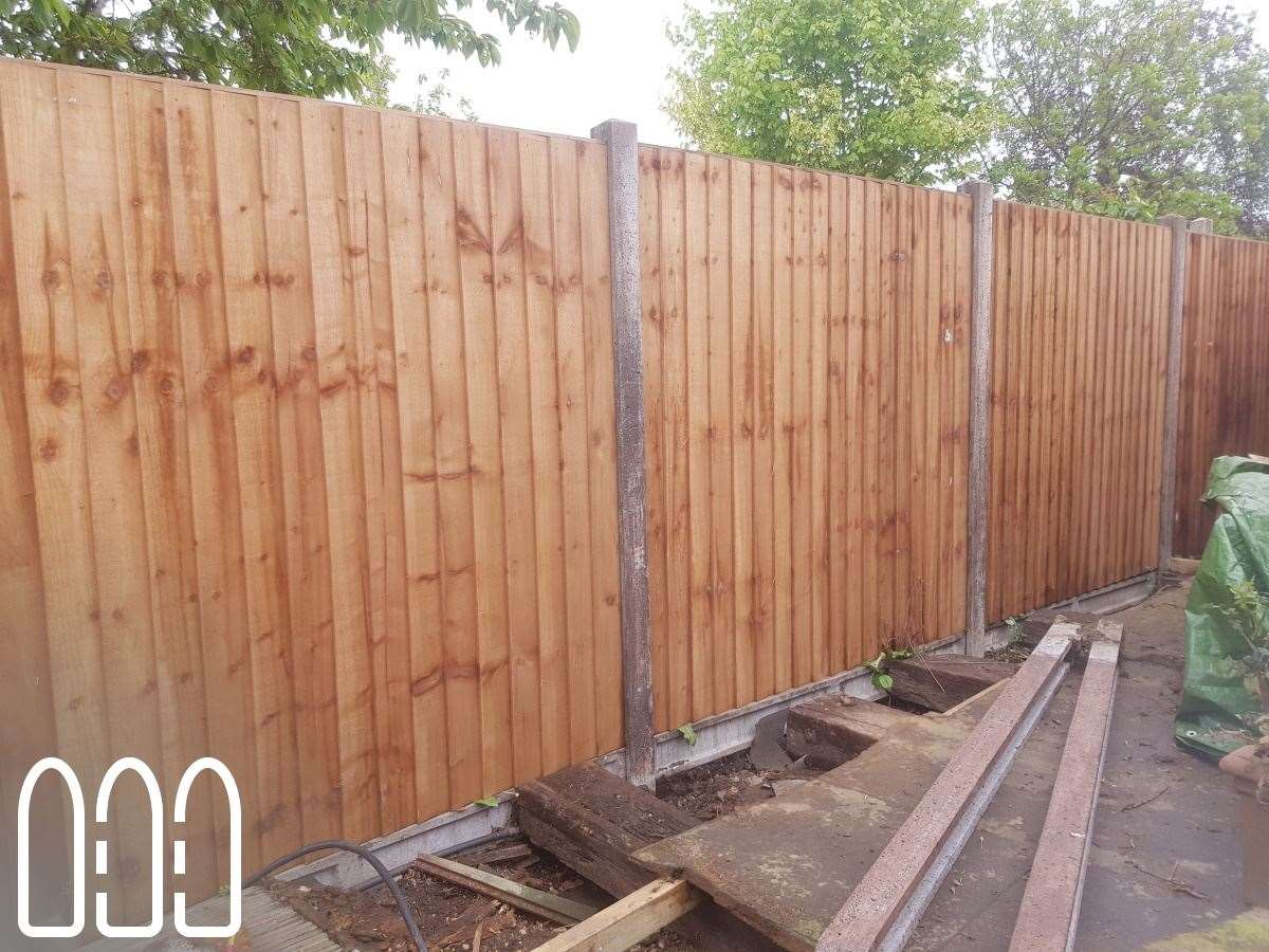 Fence panel replacement